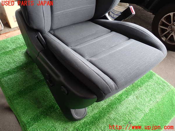 2UPJ-32627035]ジープ・グランドチェロキー(WK36T)運転席シート 中古_m0002.jpg