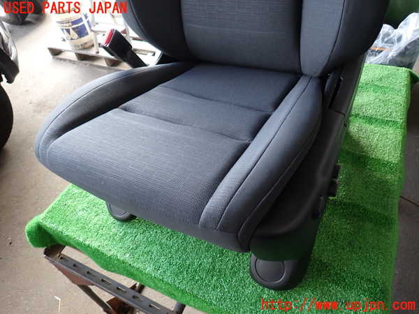 2UPJ-32627065]ジープ・グランドチェロキー(WK36T)助手席シート 中古_m0002.jpg