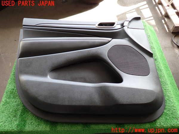 2UPJ-32621264]ジープ・グランドチェロキー(WK36T)左前ドア内張り 中古_m0001.jpg