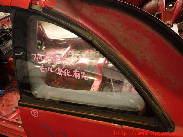 2UPJ-32631382]フェアレディZ(GCZ32)左クォーターガラス 中古(43R-001134 M31.68)_m0001.jpg