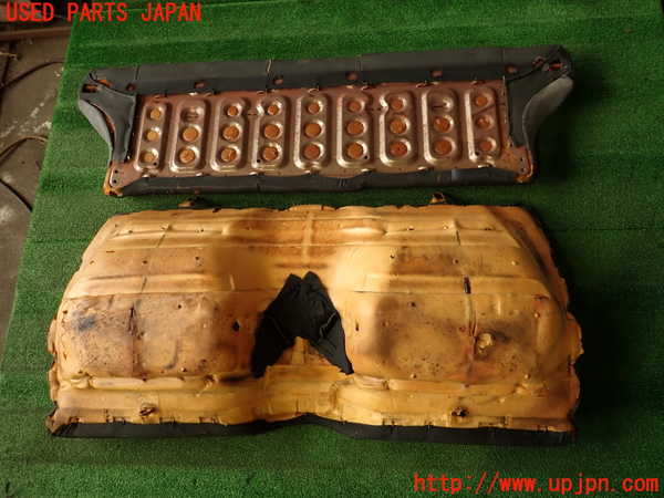 2UPJ-32637385]フェアレディZ(GCZ32)リアシート (ジャンク品) 中古_m0005.jpg