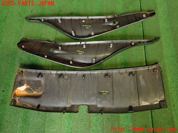 2UPJ-32631578]フェアレディZ(GCZ32)バックドア内張り 中古_m0005.jpg