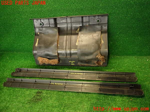 2UPJ-32637740]フェアレディZ(GCZ32)スカッフプレート 中古_m0005.jpg