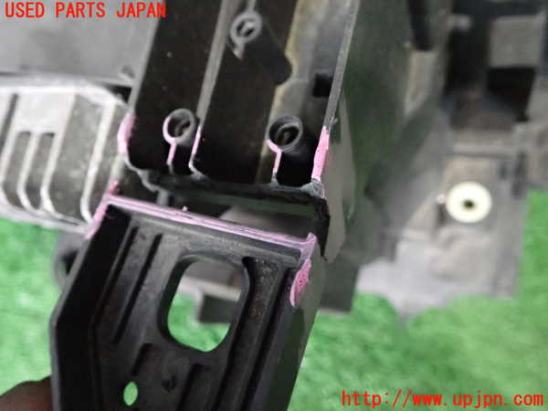 2UPJ-32641132]ベンツ GLA180 X156(156942)左ヘッドライト HID 中古_m0003.jpg