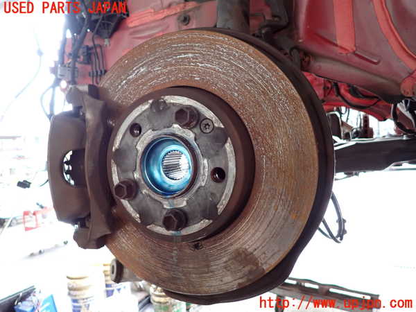 2UPJ-32644295]ベンツ GLA180 X156(156942)左フロントナックルハブ 中古_m0001.jpg