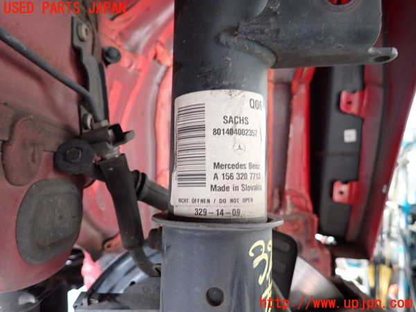 2UPJ-32645025]ベンツ GLA180 X156(156942)左フロントストラット 中古_m0002.jpg