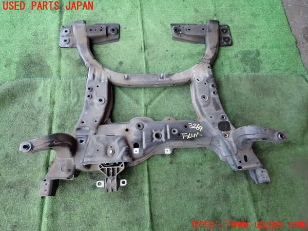 2UPJ-32645285]ベンツ GLA180 X156(156942)フロントメンバー 中古_m0001.jpg