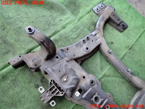 2UPJ-32645285]ベンツ GLA180 X156(156942)フロントメンバー 中古_m0003.jpg