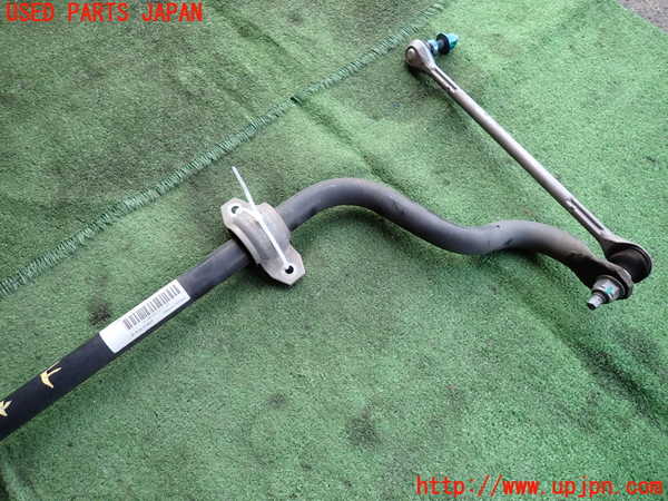 2UPJ-32645440]ベンツ GLA180 X156(156942)フロントスタビライザー 中古_m0002.jpg
