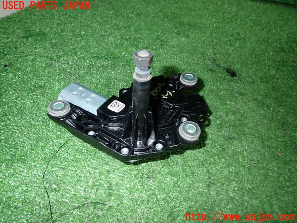 2UPJ-32646775]ベンツ GLA180 X156(156942)リアワイパーモーター 中古_m0002.jpg