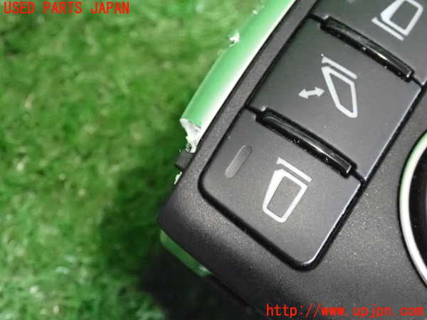 2UPJ-32646240]ベンツ GLA180 X156(156942)右前パワーウィンドウスイッチ 中古_m0004.jpg