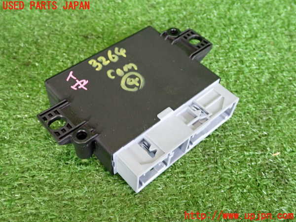 2UPJ-32646149]ベンツ GLA180 X156(156942)コンピューター4 中古 A0009003706_m0002.jpg