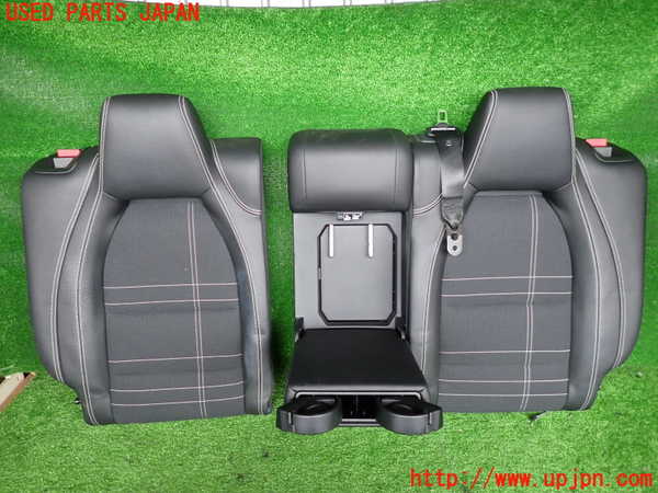 2UPJ-32647385]ベンツ GLA180 X156(156942)リアシート 中古_m0004.jpg