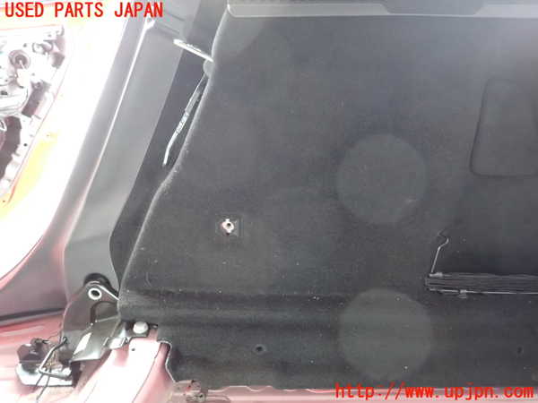 2UPJ-32647675]ベンツ GLA180 X156(156942)右リアピラートリム 中古_m0004.jpg