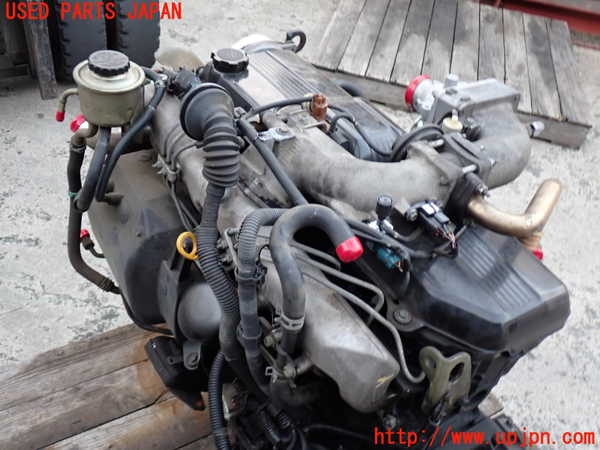 2UPJ-32652010]ランクル100系(HDJ101K)エンジン 1HD-FTE 4WD 中古_m0003.jpg