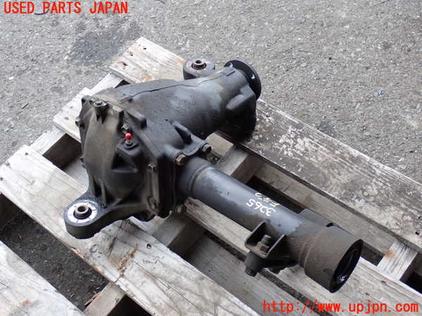 2UPJ-32654350]ランクル100系(HDJ101K)フロントデフ 中古_m0003.jpg