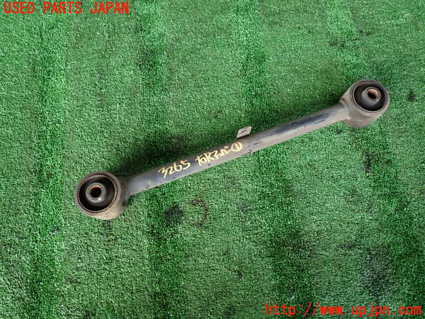 2UPJ-32655146]ランクル100系(HDJ101K)右リアアッパーアーム1 中古_m0001.jpg