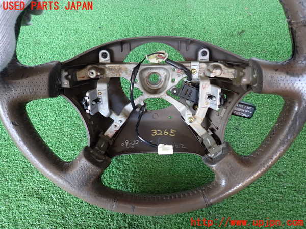 2UPJ-32657855]ランクル100系(HDJ101K)ステアリングホイール (ジャンク品) 中古_m0002.jpg