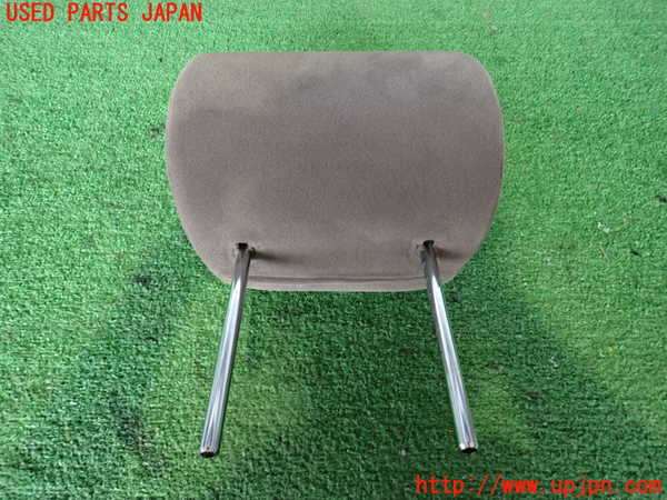5UPJ-32657070]ランクル100系(HDJ101K)助手席ヘッドレスト 中古_m0001.jpg