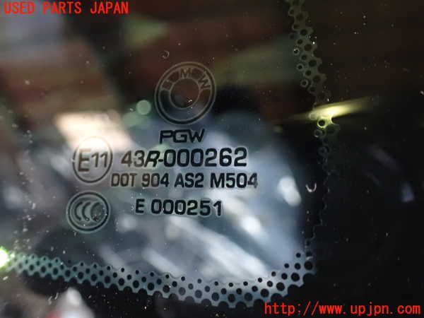 1UPJ-32661380]BMW 640i クーペ(LW30C F13)右クォーターガラス M504 中古_m0002.jpg