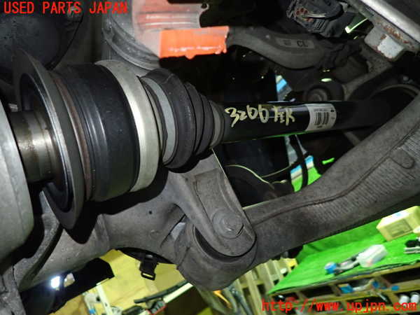 1UPJ-32664025]BMW 640i クーペ(LW30C F13)左リアドライブシャフト 中古_m0001.jpg