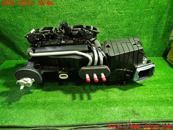 1UPJ-32666081]BMW 640i クーペ(LW30C F13)エバポレーター1 中古_m0003.jpg
