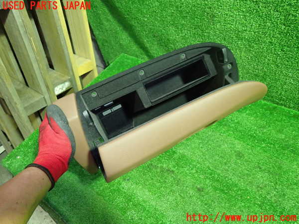 1UPJ-32667516]BMW 640i クーペ(LW30C F13)グローブボックス1 中古_m0002.jpg