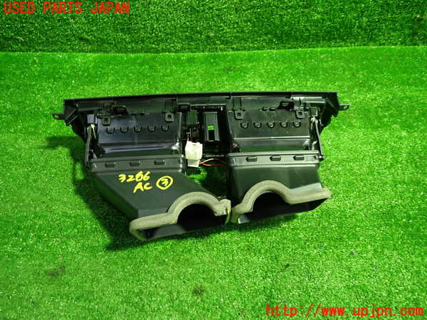 1UPJ-32667528]BMW 640i クーペ(LW30C F13)エアコン吹き出し口3 (真中) 中古_m0002.jpg