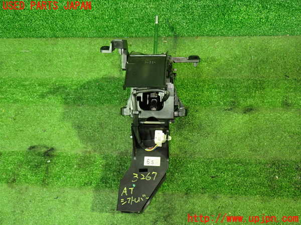 1UPJ-32677555]ヴェルファイア(GGH20W)ATシフトレバー 中古_m0001.jpg