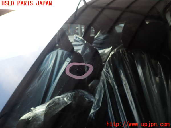 5UPJ-32681195]ボルボ・V40(MB4154T)フロントガラス (43R-00138 M52) 中古_m0002.jpg