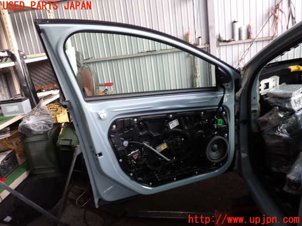 2UPJ-32681260]ボルボ・V40(MB4154T)左前ドア (43R-00049 M25) 中古_m0004.jpg