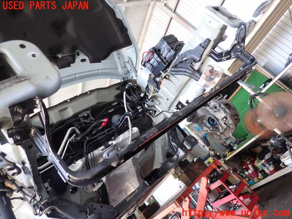 2UPJ-32685296]ボルボ・V40(MB4154T)メンバー1 中古_m0001.jpg