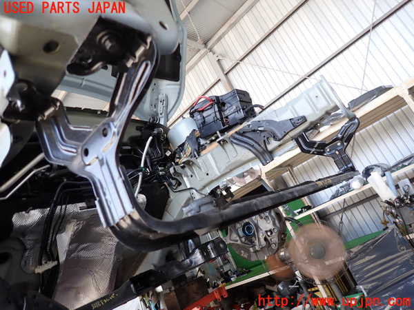 2UPJ-32685296]ボルボ・V40(MB4154T)メンバー1 中古_m0002.jpg