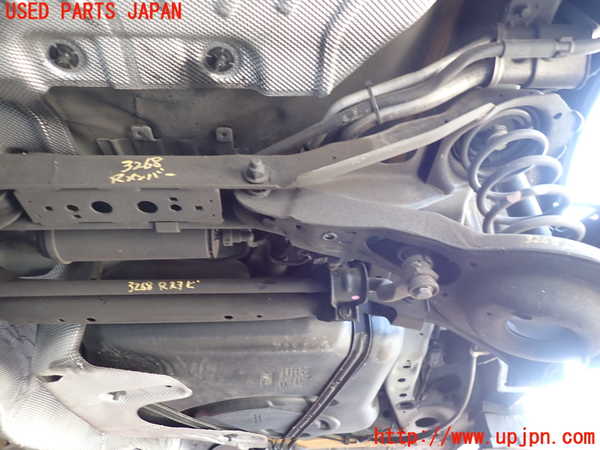 2UPJ-32685295]ボルボ・V40(MB4154T)リアメンバー 中古_m0002.jpg