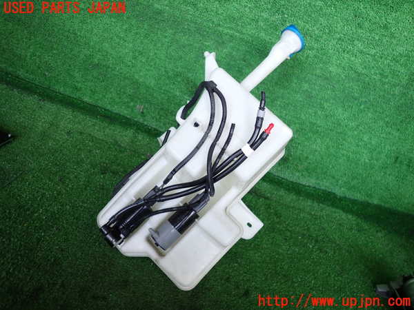 2UPJ-32686791]ボルボ・V40(MB4154T)ウォッシャータンク1 中古_m0002.jpg