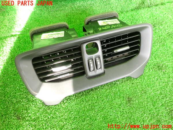 2UPJ-32687526]ボルボ・V40(MB4154T)エアコン吹き出し口1 真中 中古_m0001.jpg