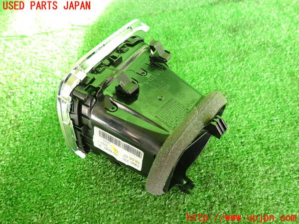 2UPJ-32687528]ボルボ・V40(MB4154T)エアコン吹き出し口3 左 中古_m0003.jpg