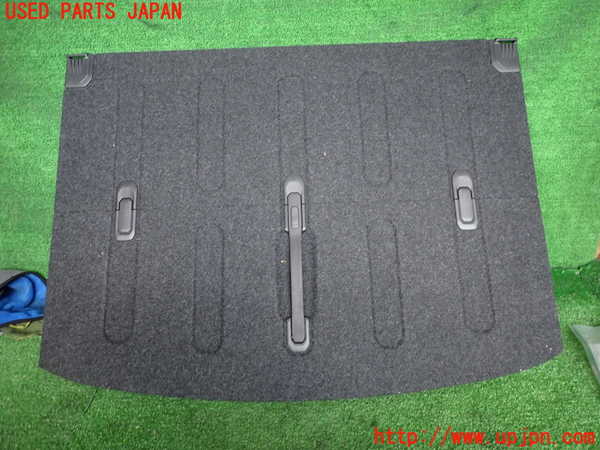 2UPJ-32687771]ボルボ・V40(MB4154T)ラゲッジトレイ1 中古_m0001.jpg