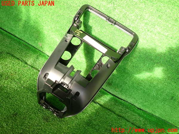 2UPJ-32687691]ボルボ・V40(MB4154T)内装トリム類1 中古_m0002.jpg