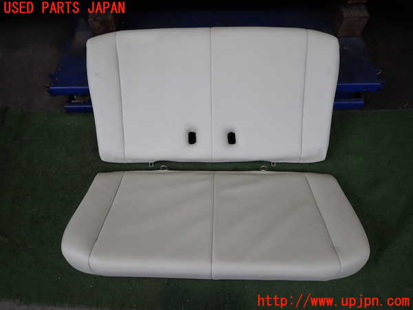 2UPJ-32697385]フィガロ(FK10)リアシート 中古_m0001.jpg