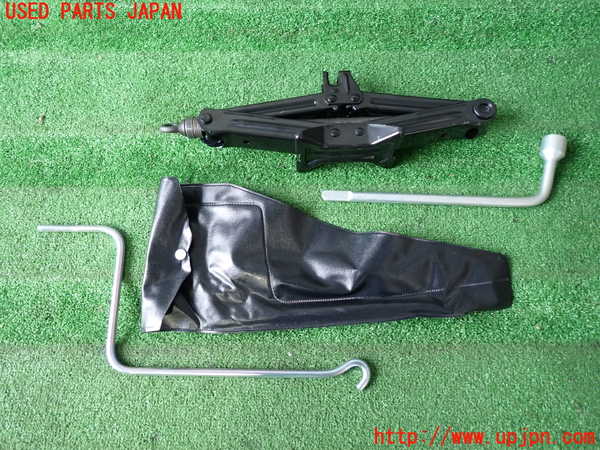 2UPJ-32717805]プロボックス バン ハイブリッド(NHP160V)車載工具 中古_m0001.jpg