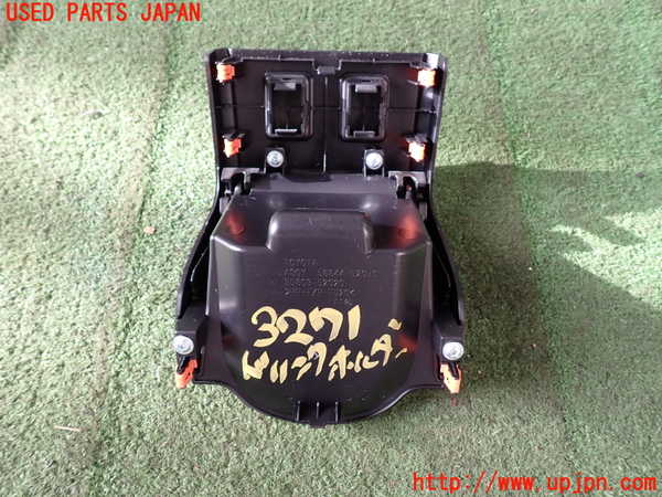 2UPJ-32717810]プロボックス バン ハイブリッド(NHP160V)ドリンクホルダー 中古_m0003.jpg