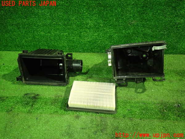 1UPJ-32722560]ノアハイブリッド(ヴォクシーハイブリッド)(ZWR90W)エアクリーナーボックス 中古_m0003.jpg