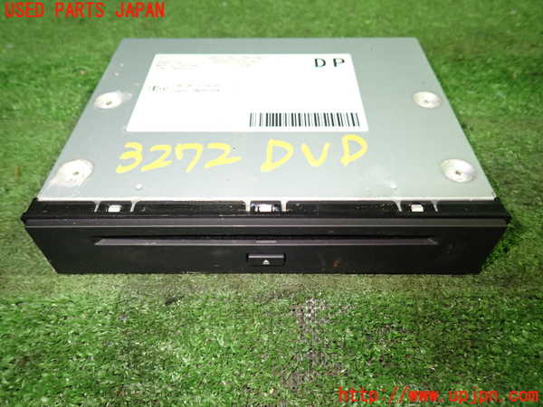 1UPJ-32726490]ノアハイブリッド(ヴォクシーハイブリッド)(ZWR90W)DVDプレイヤー 中古_m0001.jpg