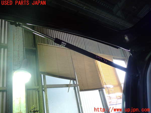 1UPJ-32731584]ヴォクシー(ノア)(AZR60G)リアゲートダンパー 中古_m0002.jpg