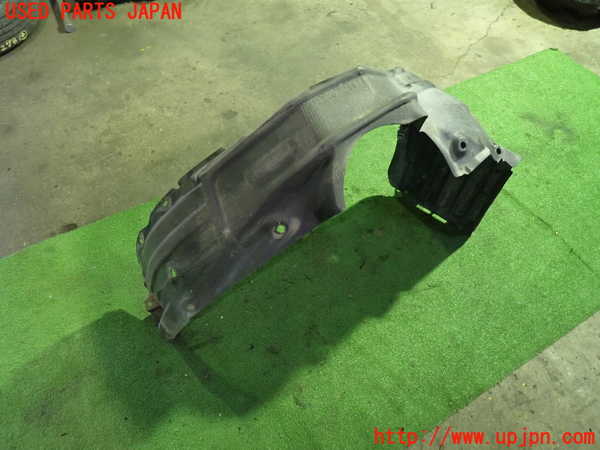 5UPJ-32731092]ヴォクシー(ノア)(AZR60G)左前フェンダーライナー 中古_m0002.jpg