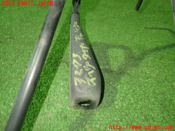 1UPJ-32731700]ヴォクシー(ノア)(AZR60G)スペアタイヤキャリア 中古_m0002.jpg