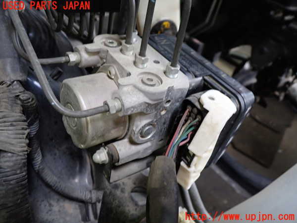 1UPJ-32734040]ヴォクシー(ノア)(AZR60G)ABSアクチュエーター 中古_m0003.jpg