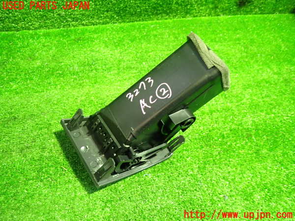 1UPJ-32737527]ヴォクシー(ノア)(AZR60G)エアコン吹き出し口2 (左) 中古_m0003.jpg