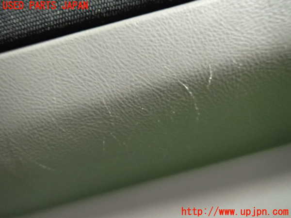 1UPJ-32731264]ヴォクシー(ノア)(AZR60G)左前ドア内張り 中古_m0002.jpg